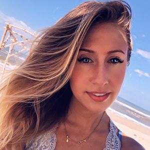 Meet your Posher, Meredith